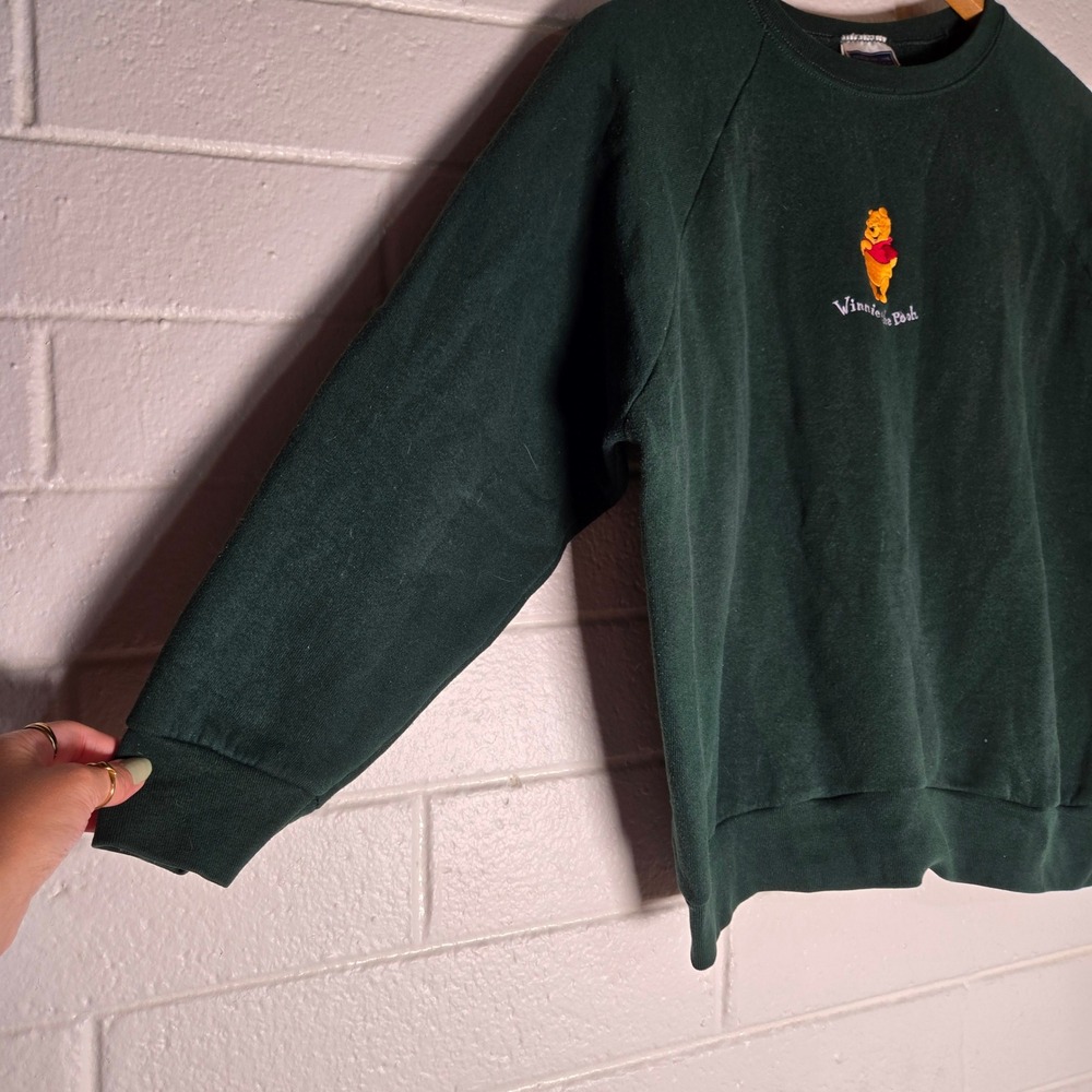 Vtg Rare Fruit of the Loom Sweatshirt Winnie The Pooh Embroidered Green Disney L - Picture 3 of 10